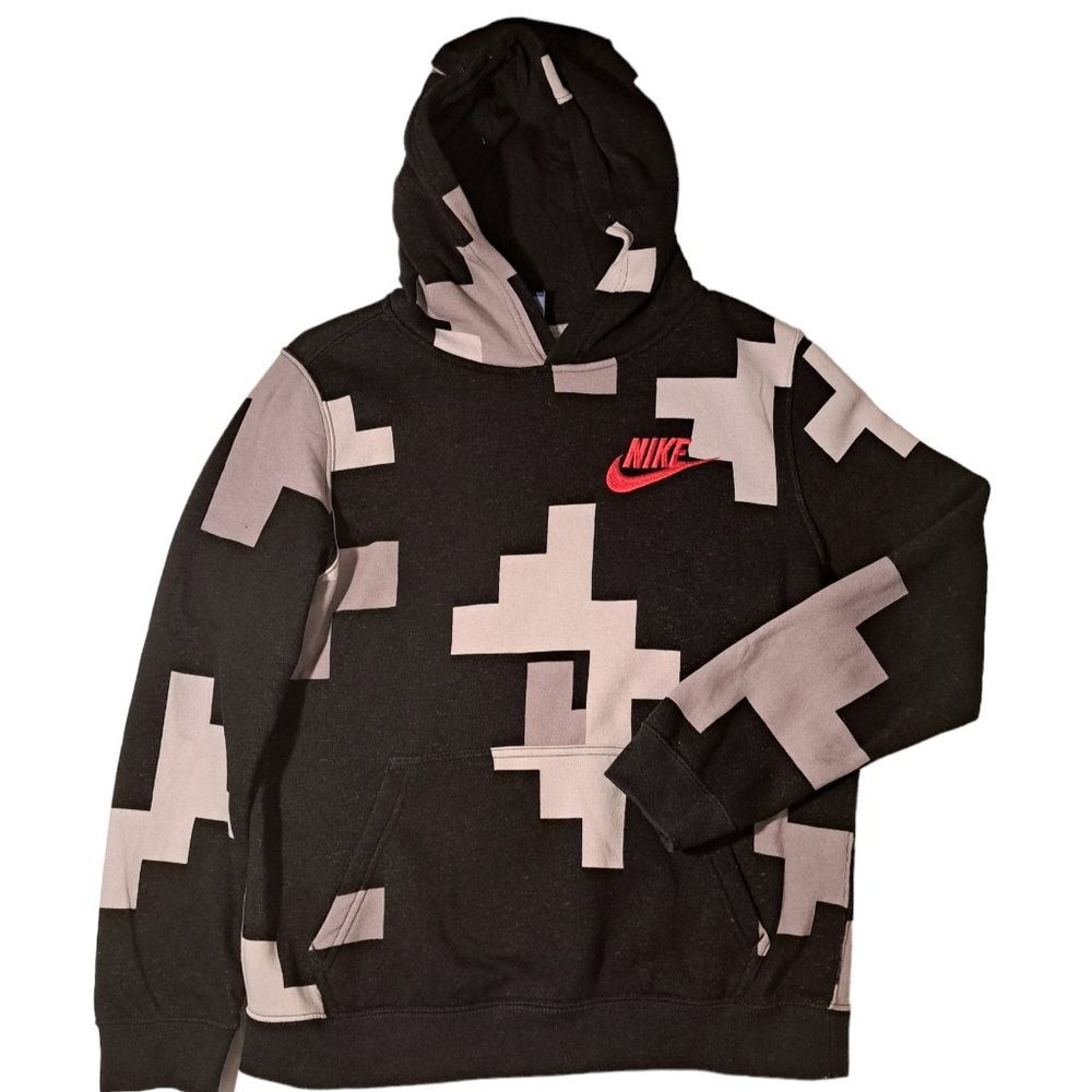 Nike Boys Pullover Hoodie 884499110422 Black and Gray, Size Large